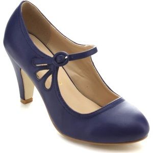 Chase & Chloe T-Strap 3” Heel Navy Blue Shoes 7.5